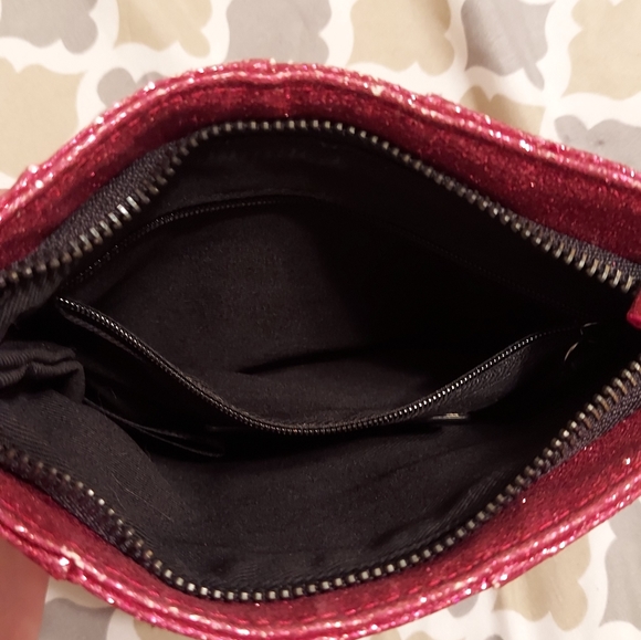 NWOT Sparkly glitter Pink Barbie BCBG purse - Picture 2 of 6